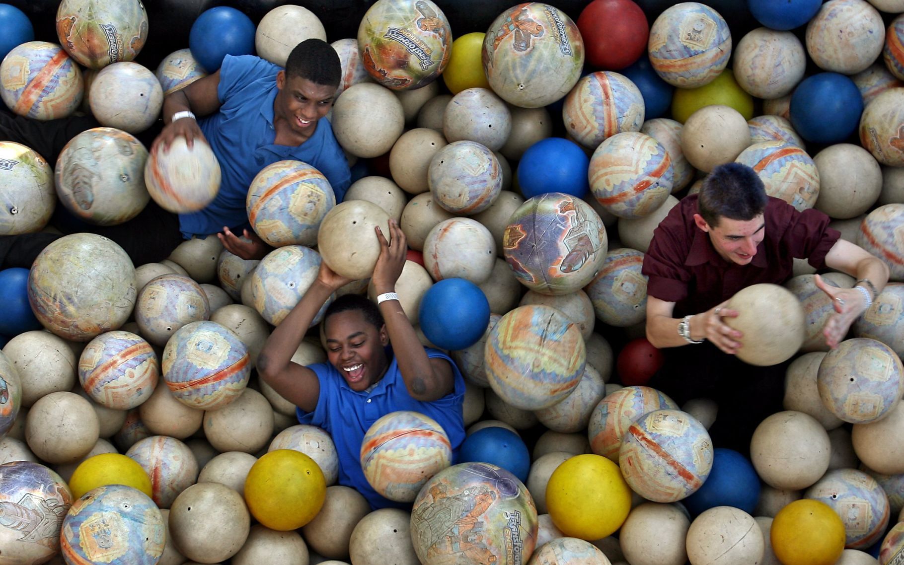 Students disappear into ball pit at City Museum